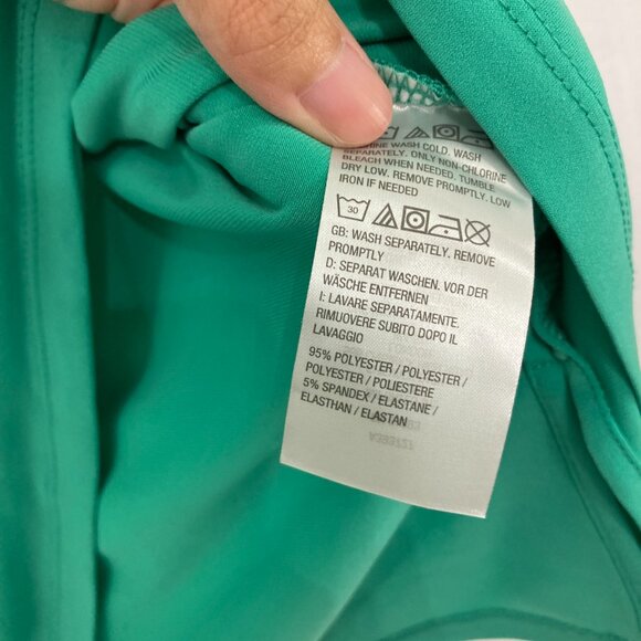 Susan Graver size 3X Kelly Green Button Sleeve Detail Liquid Knit Comfy Blouse - Picture 8 of 10